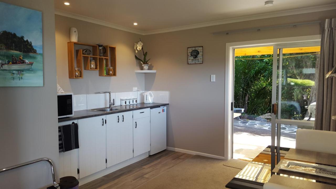 Bed and Breakfast Bird Haven Coromandel Экстерьер фото